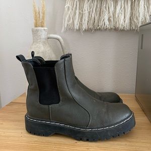 Sincerely Jules boots